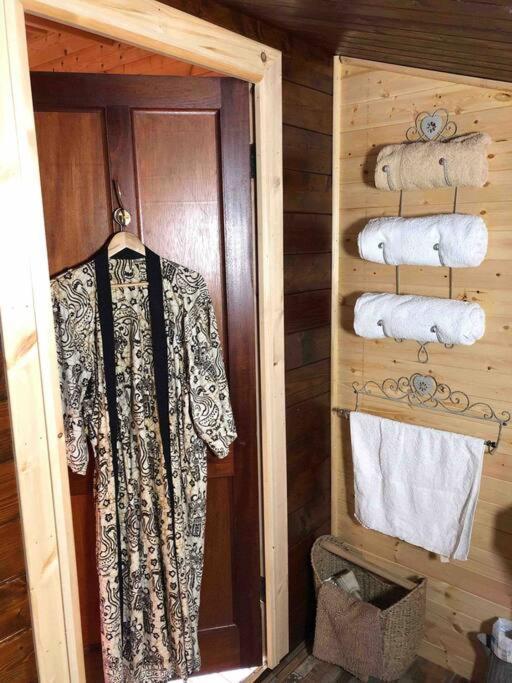 Unique Tiny House Near 3 Peaks - The Zedshed Apartment Bentham Ngoại thất bức ảnh
