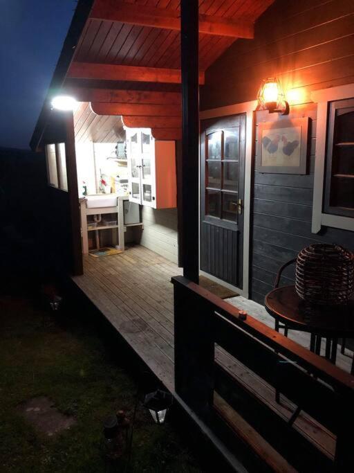 Unique Tiny House Near 3 Peaks - The Zedshed Apartment Bentham Ngoại thất bức ảnh
